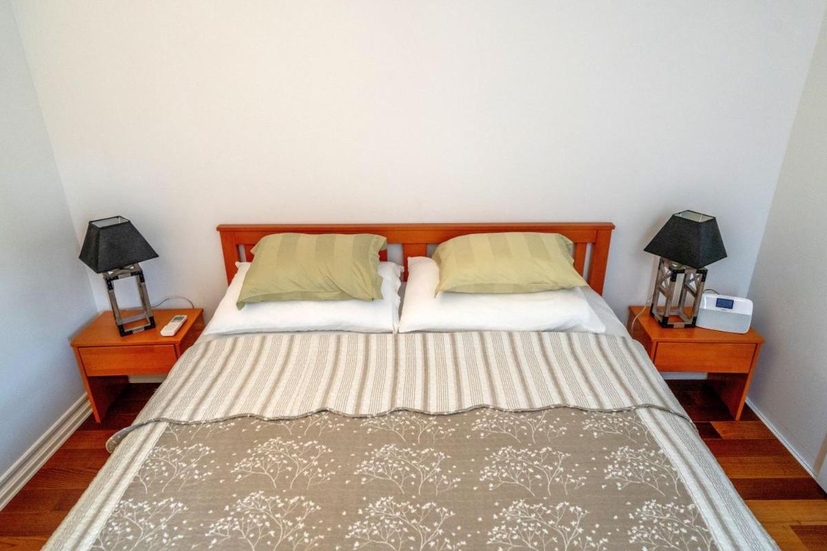 Apartments Inn Baska Voda Exterior photo