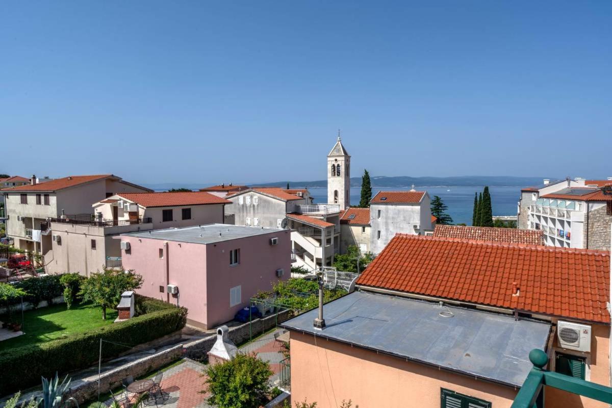 Apartments Inn Baska Voda Exterior photo